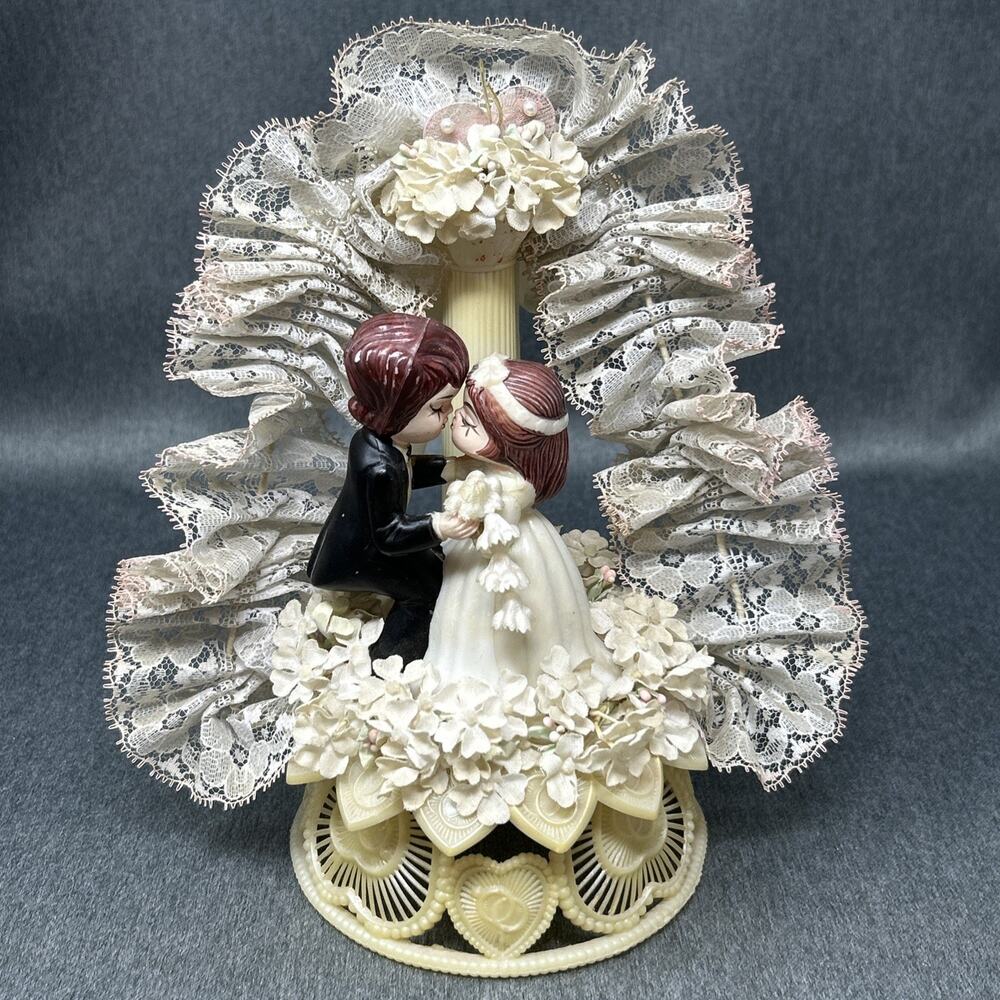 Vintage 1970s Wedding Cake Topper Kitschy Kissing Couple Lace Floral MCM USA